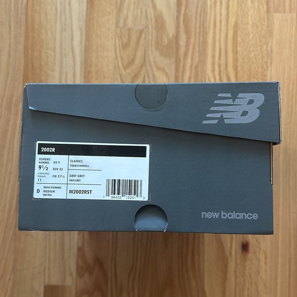 Men’s New Balance 2002R Grey M2002RST Size 9.5 - Picture 7 of 7